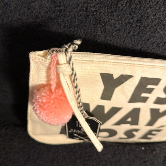 NWT - Twig and Arrow YES WAY, ROSE’ - Picture 4 of 7